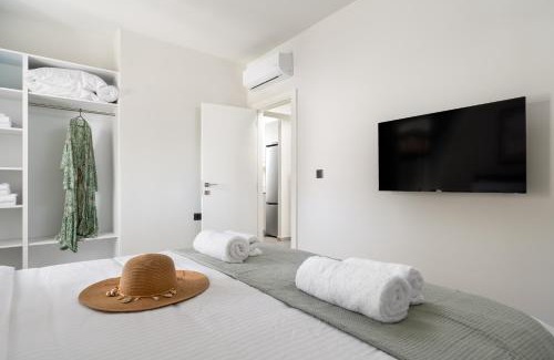 Petaloudes Apartment | Duo Verde Celine Garden Apartment