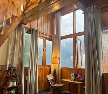Jibhi Ski Chalet | Duplex Chalet