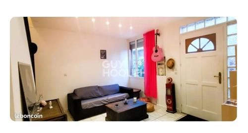 Checy Apartment | Duplex dans havre de paix, sur le GR3 proche Loire et Canal