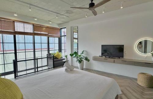 Yen Phu Apartment | Duplex west Lake Kem APT