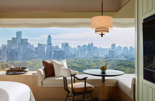 Silom Hotel | Dusit Thani Bangkok