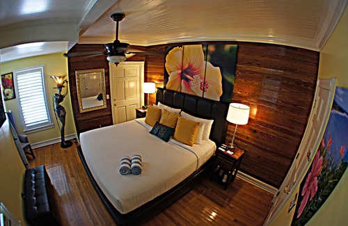 Downtown House | Duval Inn