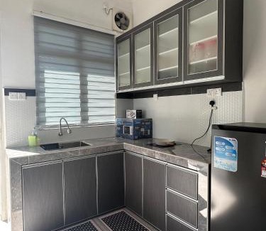 Batu Buruk House | e-Staycation