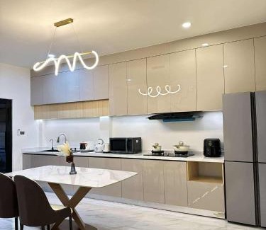 Ban Puek Villa | E YonG Bangsaen Pool Villa พูลวิลล่าบางแสน