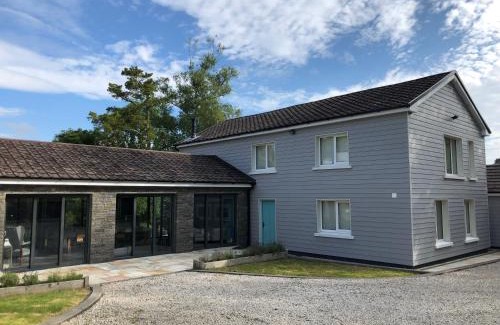 Ballylickey Villa | Ealu Mor - Ballylickey, West Cork Escape by the sea and on the Wild Atlantic Way