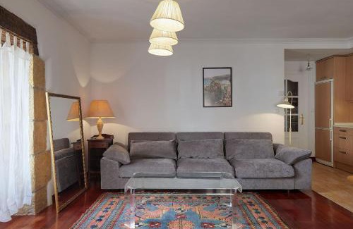 Zarautz Apartment | EARRA - Casa Trini - Centro y 2 min de la playa