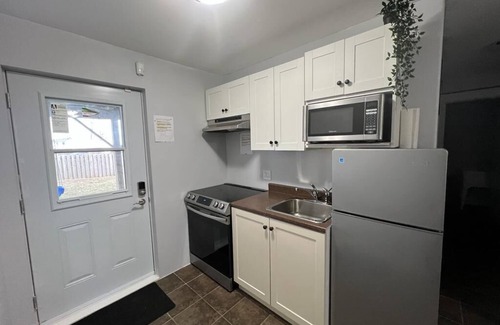 Eastern Passage House | East End Suite
