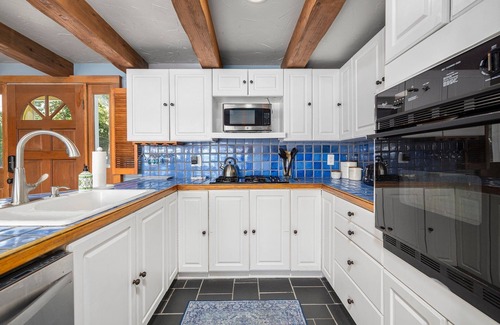 East Greenwich House | East Greenwich Waterfront Gem