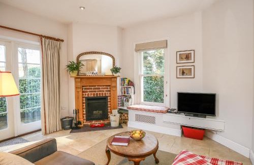 New Forest District House | East Lodge