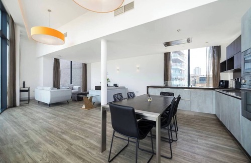 Bow Apartment | East London Penthouse Bow