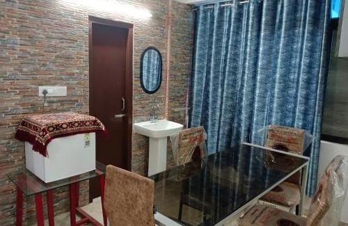 Patna Apartment | Eastern guest house