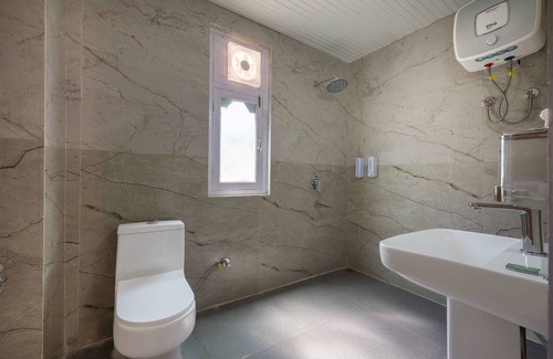 Kalpa Hotel | Echor - The Alpine Crest