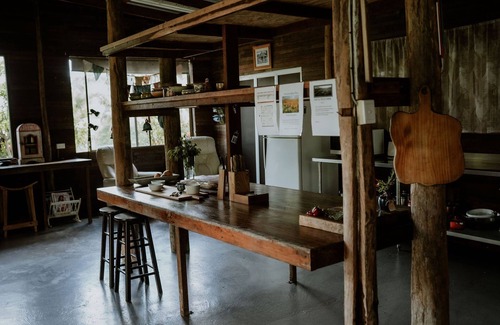 Byfield Cottage | Eco Deck Double Swag Tent