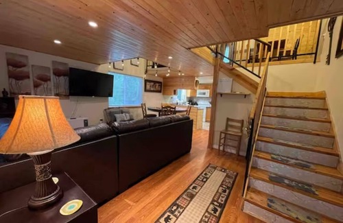 Knik-Fairview Cabin | ECO Forest Cabin Families and Pets Welcome