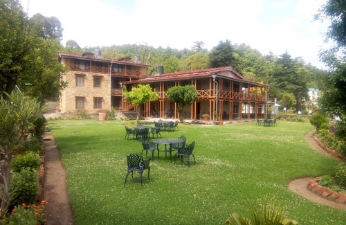 Kausani Cabin | Eco Lodge Chevron