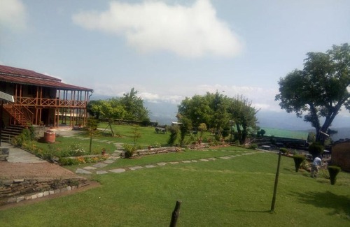 Kausani Cabin | Eco Lodge Chevron