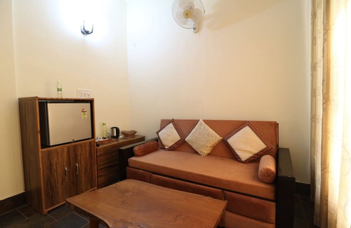 Umaria Cottage | Eco stay . 3-bedroom farmhouse in Bandhavgarh National Park .nMadhya Pradesh.