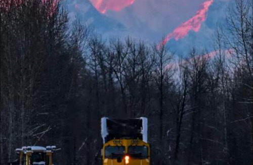 Talkeetna Apartment | EcoDomes con vistas a Denali Talkeetna, Alaska, Estados Unidos