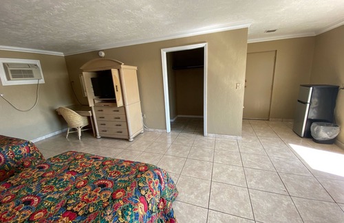 Arcadia Hotel | Economy Inn