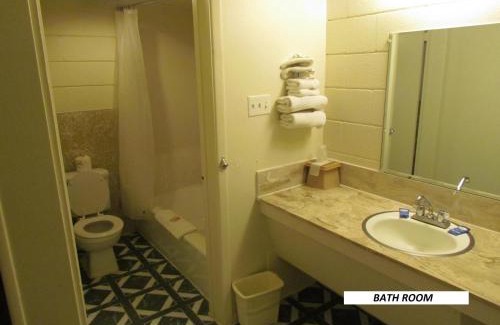 Polvadera Hotel | Economy Inn