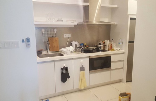 Taman Wahyu Apartment | ECOSKY BATUCAVE en suite private room