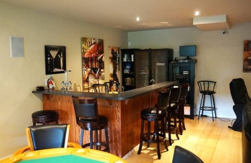 Hemlock Valley Cabin | Edelweiss Local Escape - Sasquatch Mountain Resort