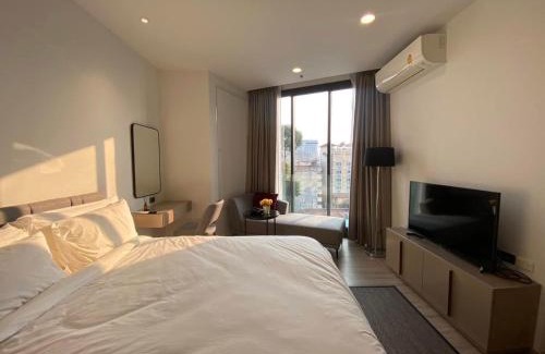 Pattaya Bay Apartment | Edge Central Pattaya-Skyline Retreat