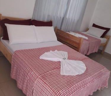 Guarapuava House | Edicula Fundos