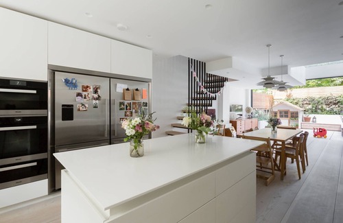 Camden Town with Primrose Hill Apartment | Edis Street III by onefinestay