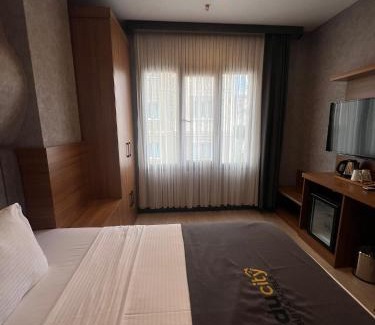 Umraniye Hotel | Educity Suite and Hotels Atasehir