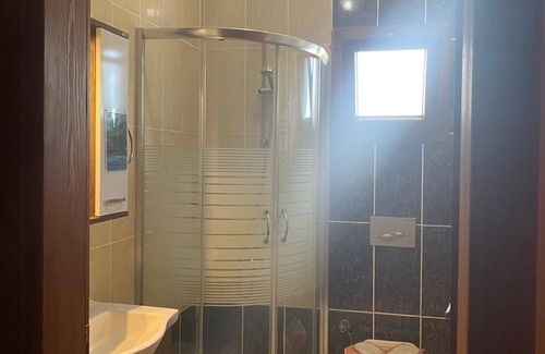 Camlık Bed & Breakfast | Efes Linden House