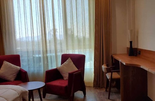 Kapurhol Hotel | Effotel by Sayaji Sarola