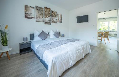 Pucking House | EHM Resort Pucking