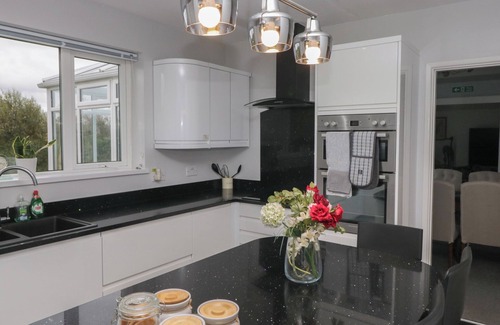 Gosforth Cottage | EILDON LODGE, pet friendly, with a garden in Gosforth