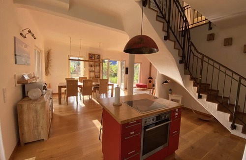 Luebars House | Ein Perfekter Ort der Entspannung und Erholung in Einer Einladenden Umgebung