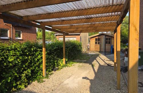 Kellen House | Eine schöne Unterkunft in einer ruhigen Gegend mit gemeinsam genutzte Bad und Küchengeräte