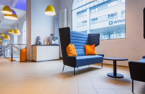 Elisabeth-Vorstadt House | Einzelzimmer, Dusche, WC - a&o Salzburg Hauptbahnhof