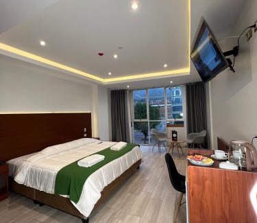 Los Jardines Hotel | EL ALAMO, EJECUTIVO Y SPA