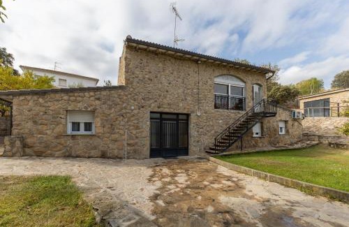 Burgohondo House | El Calderillo