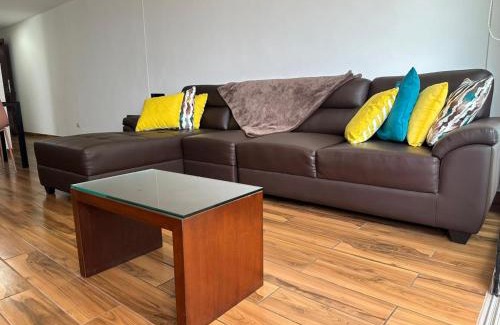Santiago de Surco Apartment | El Derby 511 Apart 1 Dorm con Aire Acondicionado