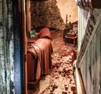 Mataelpino House | El descanso de Odín ¡Una auténtica posada vikinga!