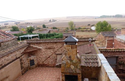 Montejo de Tiermes House | El Farolillo de Piedra
