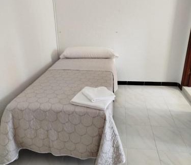 Saron House | El Ferial