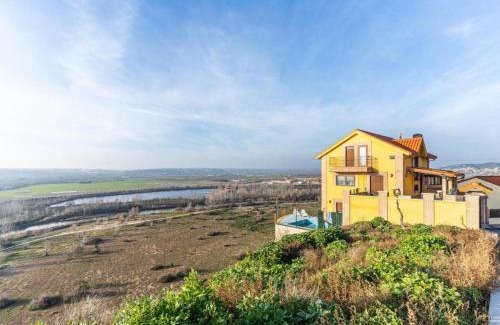 Titulcia House | El Mirador de Bayona