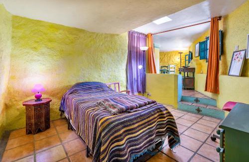 Orgiva Apartment | El Nido holiday cottage with pool