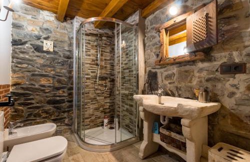 Rozas House | El Paraiso del Yayo