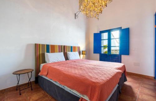 Rio Velez House | El Patio Andaluz