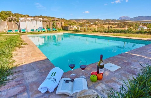 Prado del Rey House | El Rincón de Marco y María Prado del Rey by Ruralidays