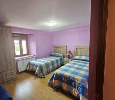 Santibanez de la Pena Apartment | El txoko de onso