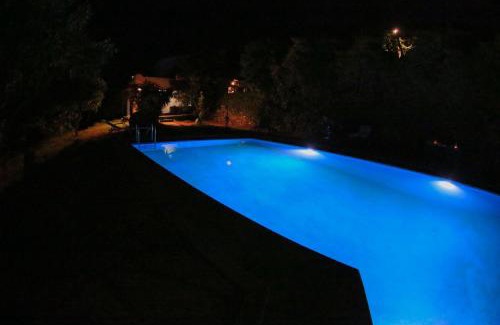 Perivolia Villa | Elafonisi Manor with Private Pool & Jaccuzi